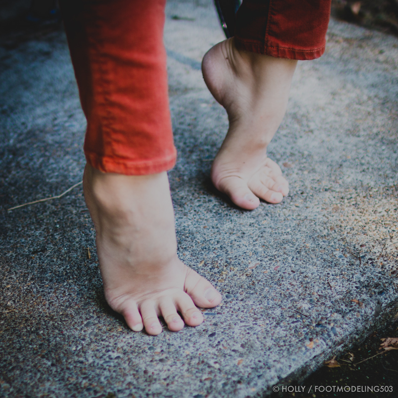 footmodeling503:  Model: HollyAge: 19Height: 5’8&quot;Shoe Size: 8Ticklish: