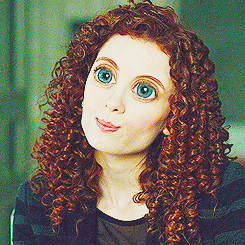 lostiel:  &ldquo;Eyes are distracting. You see too much. You don’t see enough…&rdquo;