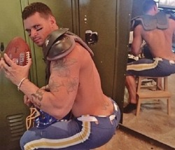 jockshock:  ALL GEARED UP AND NO PLACE TO BLOW