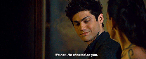 trashy–fandoms: Alec it’s not complicated cheating is wrong stop trying to justify it by saying your