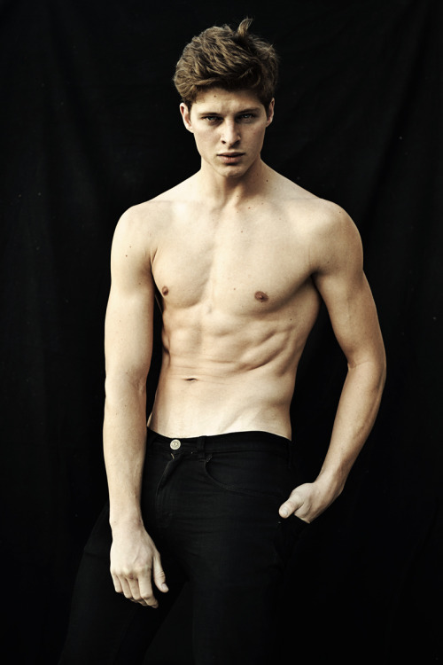 Spencer Burhoe photographed by deonjacksonphoto