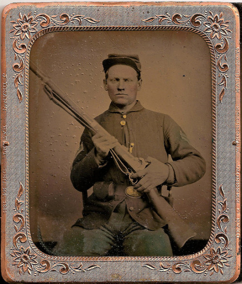 revoltedstates: Armed Union Sergeant Tintype by Piedmont Fossil on Flickr.