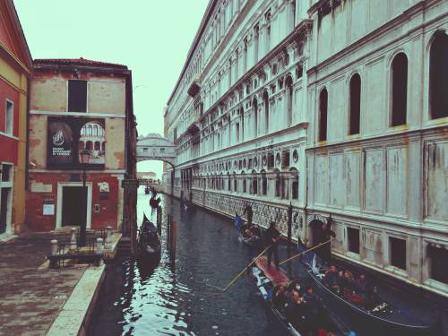 sokolovaisokolova: Venice Transportation: Vaporetto, Gondola, Traghetto and Boats. Pa