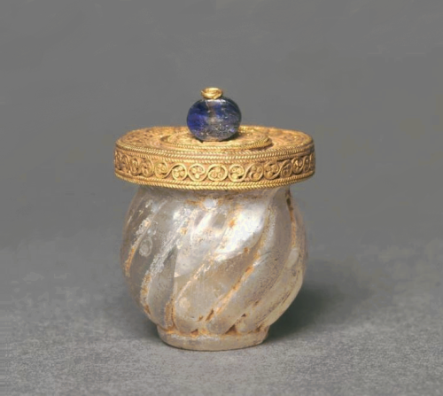 medievalvisions:Byzantine jeweled cosmetic jar with gold filigree, sapphire, and rock crystal, 6th c