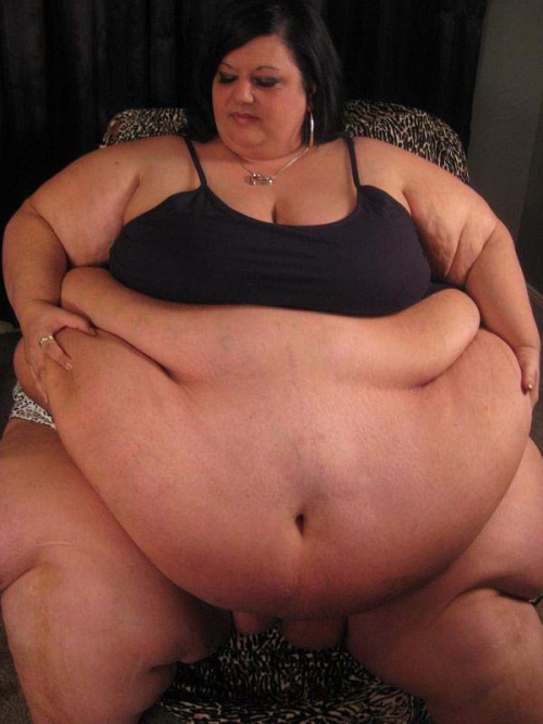 veryfatssbbw: veryfatssbbw.tumblr.com