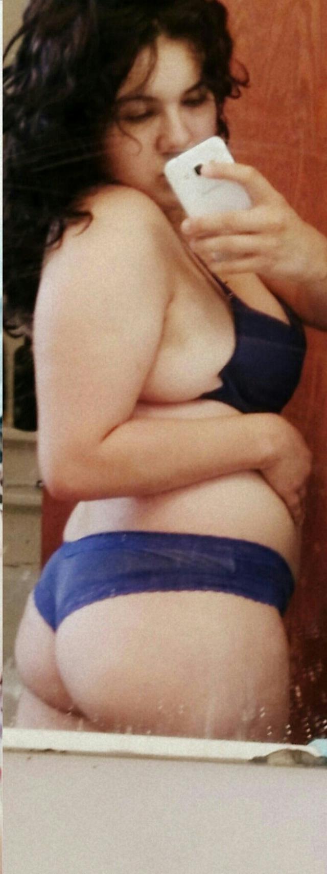 latinashunter:  Cute Yummy Thick Latina 
