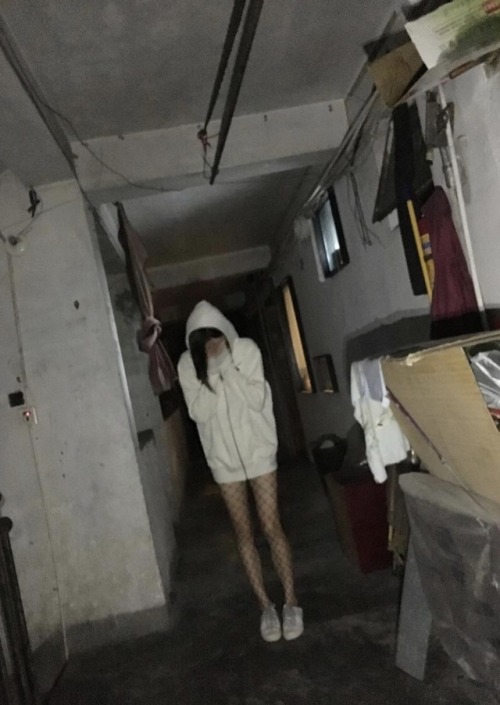 babadexiaom: 关注我，分享自己原创、投稿，和精品帖子不定期删除，承接投稿，喜欢的小哥哥转发哦！谢谢啦！babadexiaom.tumblr.com/archive