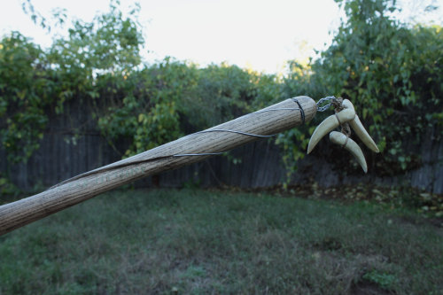 stephanietwilleylarper:Here is a look at Saga Orsdotter’s finished axe!Thanks to PioneerArtisa