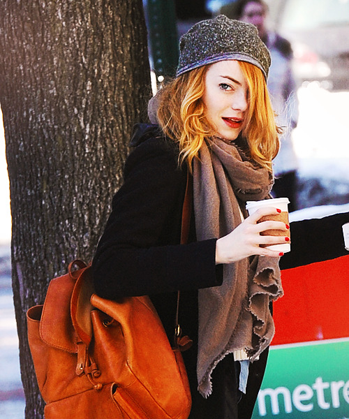 hermiola:  Emma Stone out &amp; about in NYC (February 14th, 2014)