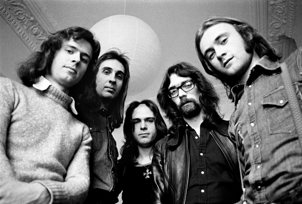 therealmickrock:  Wishing a very happy birthday to Phil Collins! Genesis group session