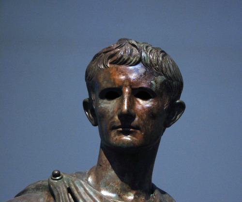 myglyptothek:Portrait of Augustus. The Prima Porta and Actium types combined. 12-10 BC. Bronze. 
