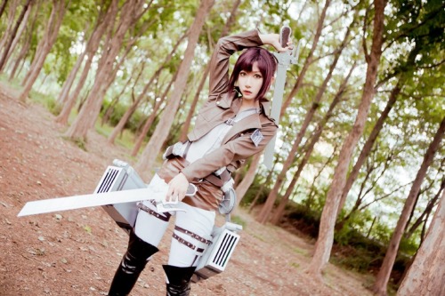 vandariwuuuuutcosplay:  Chracter: Sasha Braus Anime/Manga series: Shingeki no Kyojin CN: Saida 