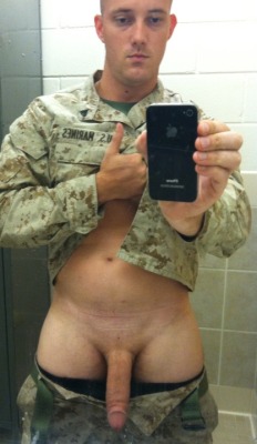 militarydick:  Present - Arms!