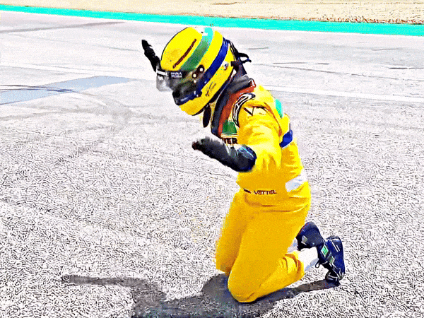 Sebastian Vettel Bowing Down To Senna's Car, Imola Gp 2024
