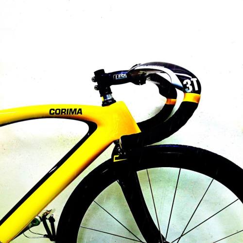 idgandy:CORIMA #bike #bikeporn #bicycle #velo #cycle #cycling #fixie #fixed #fixedgear #pista #pursu