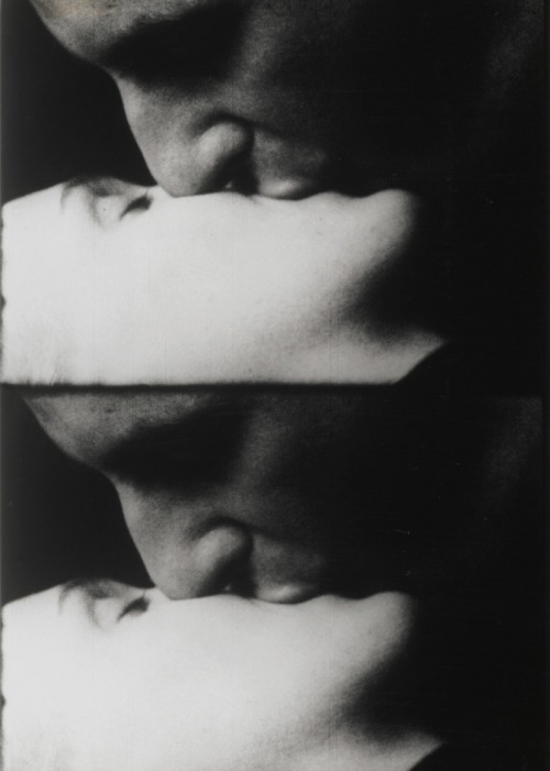 efedra:Kiss, (1963-64) by Andy Warhol