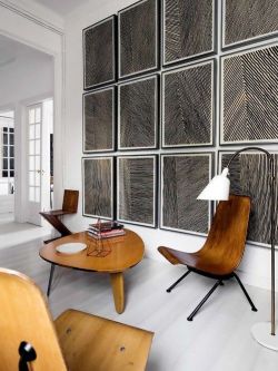 I like the chair to the right. The walls are nice too.