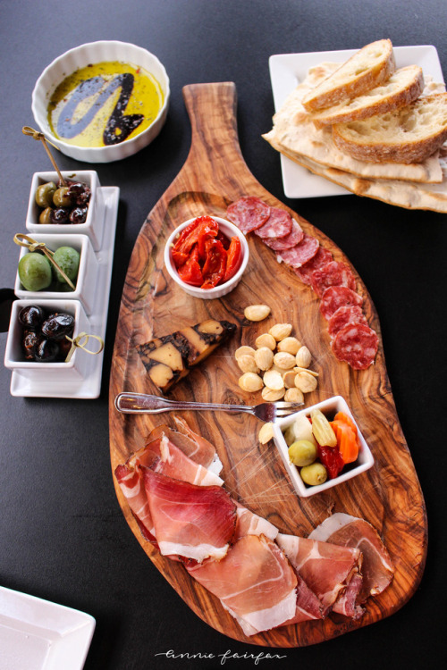 Prost Wine Bar & Charcuterie https://anniewearsit.com/eat-prost-wine-bar-charcuterie-frankenmuth