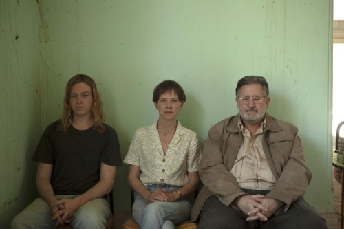 Caleb Landry Jones, Judy Davis et Anthony LaPaglia dans &ldquo;Nitram&rdquo; de Justin Kurze