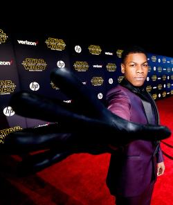 celebritiesofcolor:  John Boyega attends