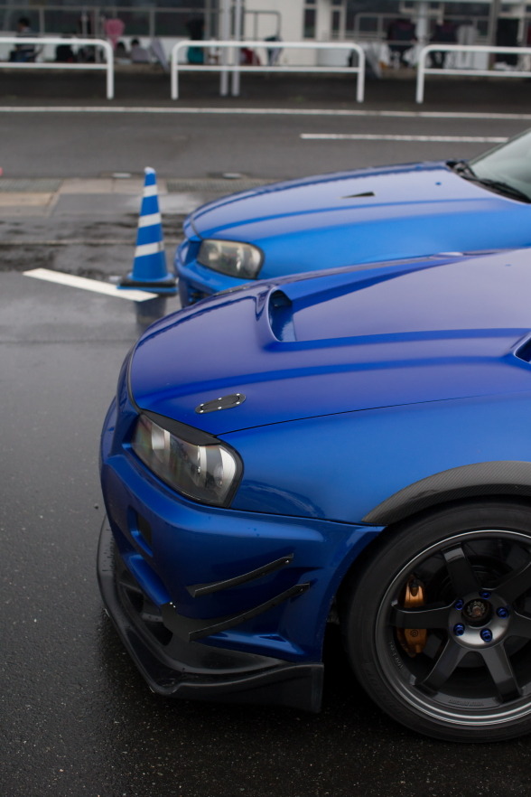 drifthole:  Kind of blue.