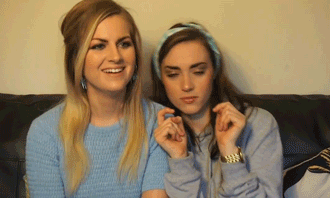 hayleyyxmadduxx:  thecarolinebelle: Get on the roseellendix​ dance level *but like.. my burfday doe*   soonerschooner1890