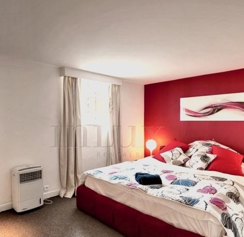 Bedroom (Nice)