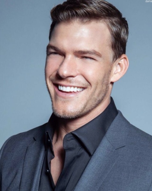 ALAN RITCHSON