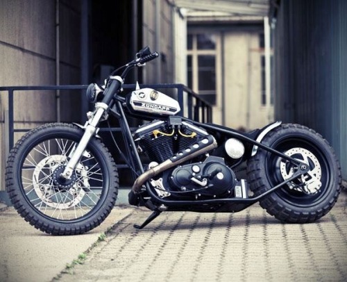 twowheelcruise:  life on a motorcycle