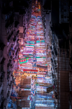 archatlas:      A Midnight Walk Through the Neon-Hued Streets of Asian Cities by Marcus Wendt While on a recent trip through Hong Kong, Shenzhen, and Seoul, London-based photographer Marcus Wendt found himself suffering from a bout of jetlag induced