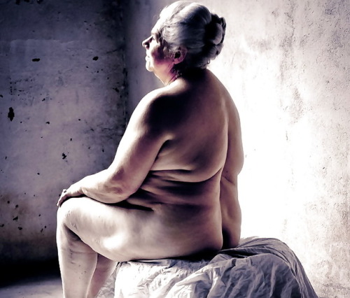 grannyloversxxx:Grannies Love nice