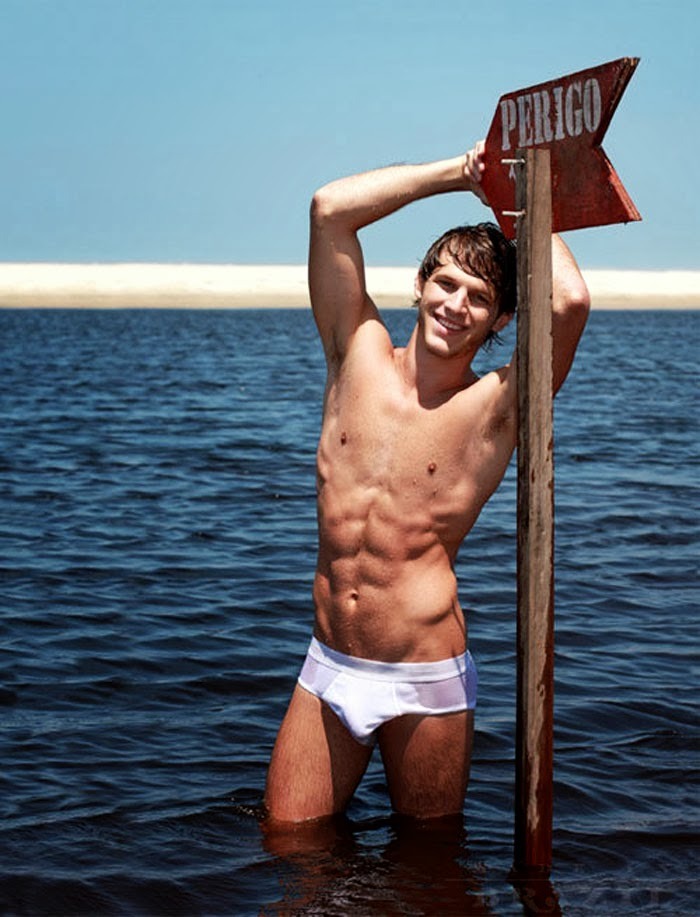 aquarium-gay:  I like this hot gay boys - you too - reblog and follow me