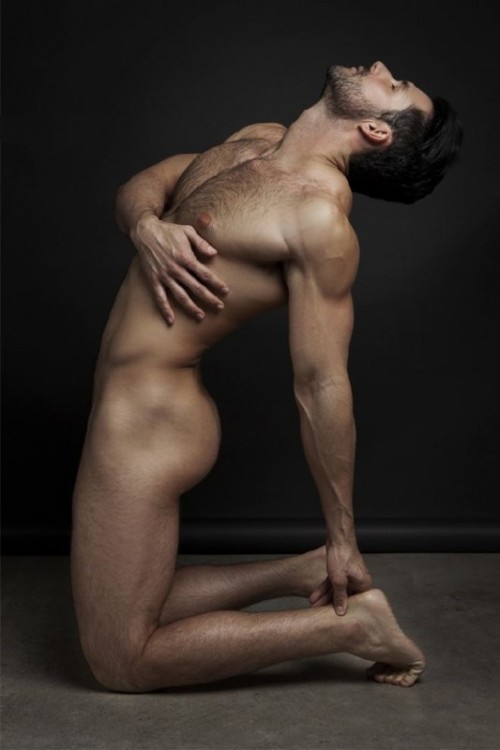 thekeepersmenagerie:  porngeekstuff:  asicksickworld:  Drake Abshire by David Wagner  fml wow  Nice 