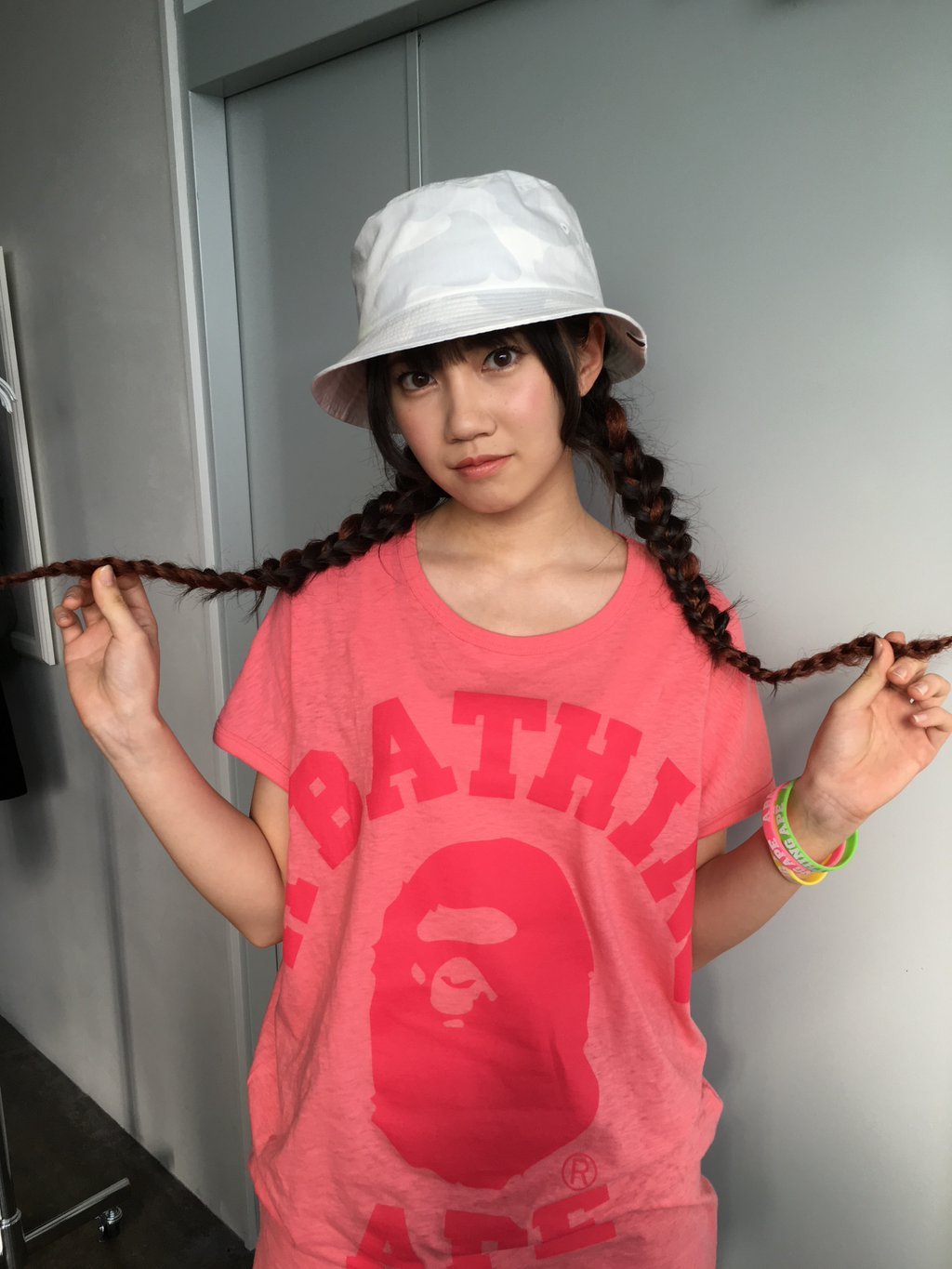 yagura-nao: Nao x Jurina x Ryoha (SKE48) - Offshoot for Overture