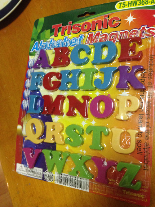 slunchy:  okay so a friend of mine gave me these magnetic letters to put on my fridge