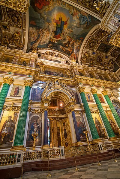 A glorious view of the icons of Saint Isaac&rsquo;s Cathedral (Saint Petersburg, Russia), the fo