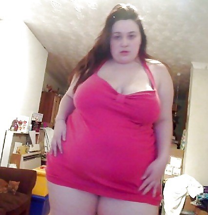 pinkbbw:  PINKS!  My kinda girl