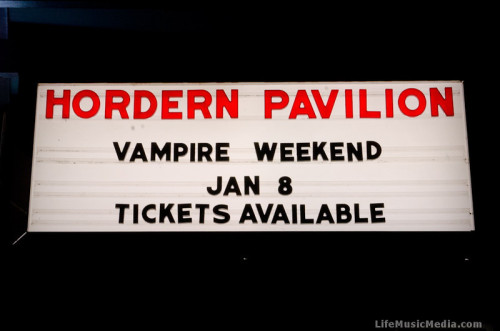 teamvampireweekend:Vampire Weekend at the Hordern Pavilion in Sydney, Australia (Photos by Marie de 
