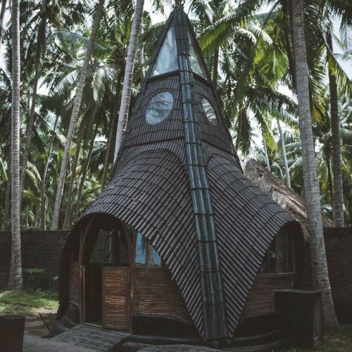 The Indonesian Hobbit town @bali.tribe #vilvlogs #balitribe