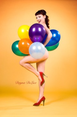 alternative-pinup:  Alternative Model http://alternative-pinup.blogspot.com/