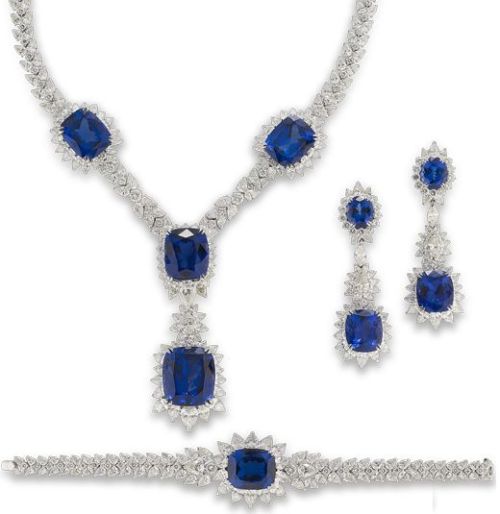 jeweliciousness: Tanzanite &amp; Diamond Matched Jewelry Suite