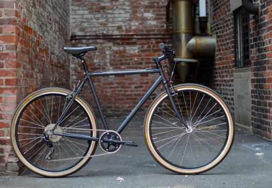 bikesandgirlsandmacsandstuff:
“(via Superb Bicycle Overland Prototype | Urban Velo)
”