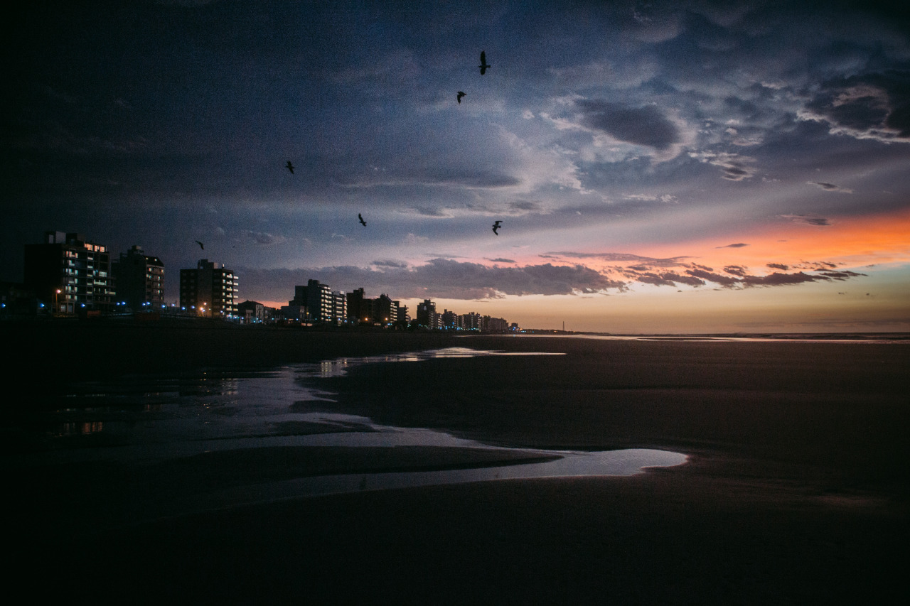 matialonsorphoto:  colors before sunriseby matialonsor