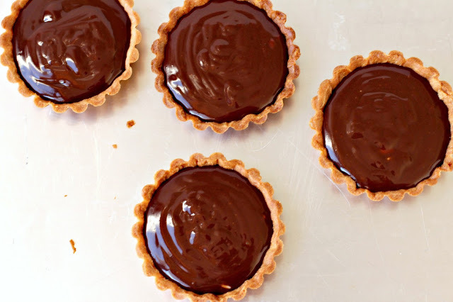 fla-vah:  Chocolate Ganache Tarts 