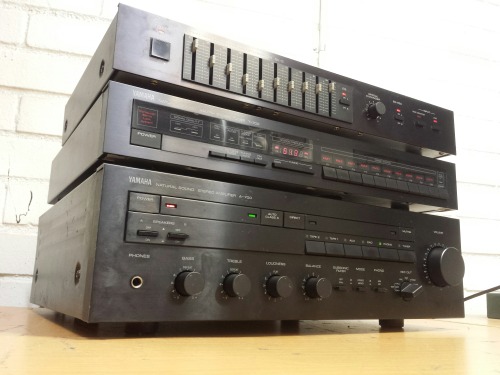 Yamaha Stereo, 1983. Yamaha A-700 Natural Sound Stereo Amplifier - Yamaha T-700 Natural Sound AM/FM 