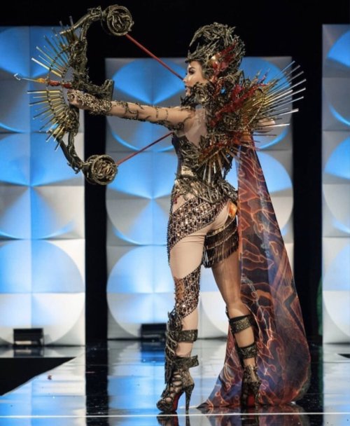 superheroesincolor:Indonesia’s national costume for  Miss Universe 2019 Twenty-year-old Puteri Indon