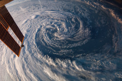 spaceexp:  Pre-winter storm off the coast of southwestern Australia as seen from the ISS, March 29, 2014