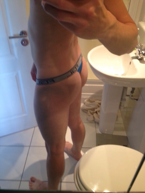 thongazz:  thongexhibitionist:  Thonging   Can’t get enough of these pics!