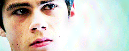 killianswannes:  It’s called frontotemporal dementia. Areas of your brain start to shrink. It’s what my mother had. It’s the only form of dementia that can hit teenagers. And there’s no cure. 