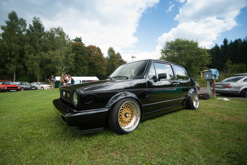 lateststancenews:  Stance Inspiration - Get inspired by the lowered lifestyle. FACEBOOK